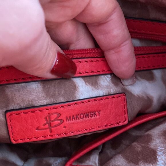 B Makowsky genuine leather Vibrant Red Crossbody Bag with Adjustable Strap - Picture 7 of 8